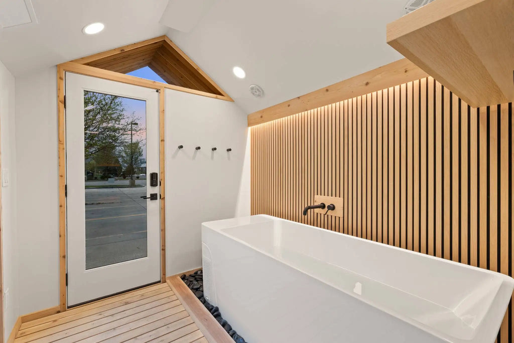 Sweaty Yeti Sauna Plunge 4-6 Person Sauna & Cold Plunge
